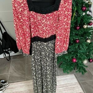 Floral Long Sleeve Dress with Black Lace Detail